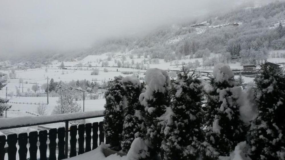 Hotel Beau Sejour Etroubles Bagian luar foto
